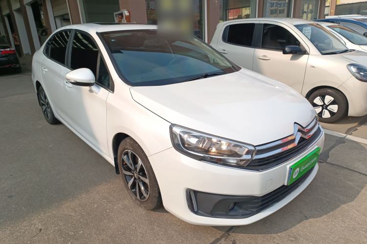 Used Citroen C4 Sega 2018 1.6L Manual Luxury Model
