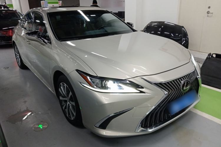 Used Lexus ES 2018 200 Excellence Edition China V Standard
