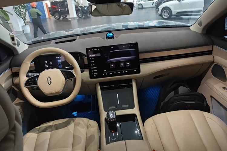 Used Hima AITO M7 2024 1.5T Intelligent Drive 4WD Ultra Version 5 Seats
