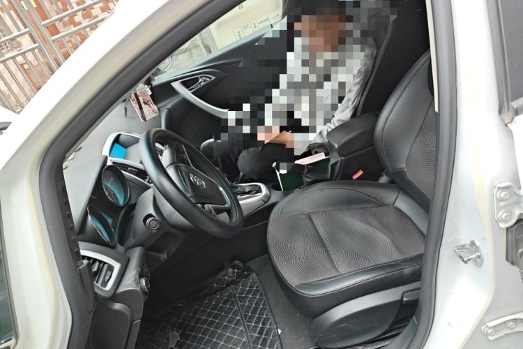 Used Buick GT 2012 XT 1.6L Automatic Comfort Edition