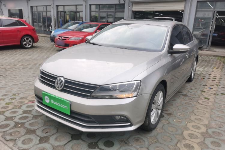 Used Volkswagen Sagitar 2016 230TSI 25th Anniversary Edition