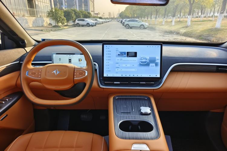 Used Dongfeng eπ eπ008 2025 210Max Range-Extended Version 5 Seats
