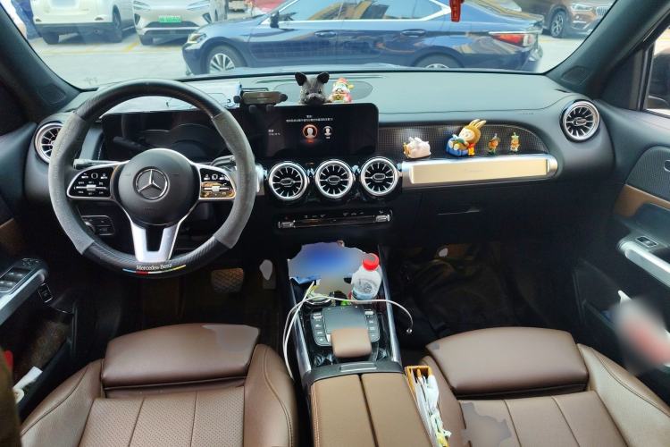 Used Mercedes-Benz GLB 2023 GLB 220 Fashion Model Center Console