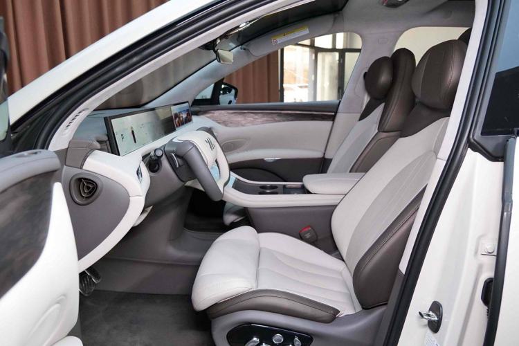 Used IM LS7 2024 90 kWh Max Elite Rear-Drive Version