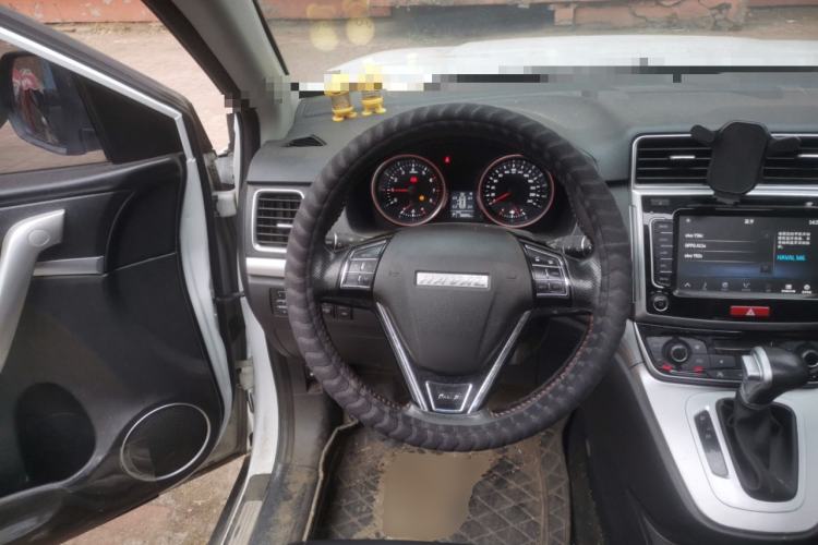 Used Haval M6 2019 1.5T DCT Two-Wheel Drive Elite Version China V Standard Steering Wheel
