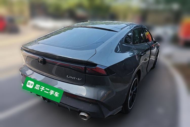 Used CHANGAN UNI-V iDD 2023 Zhidian iDD 1.5T 113km Smart & Fun Version (Rapid Edition) Rear Right 45 Deg