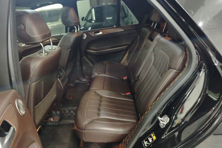 Used Mercedes-Benz GLE 2018 GLE 400 4MATIC Exclusive Edition Left Rear Seat