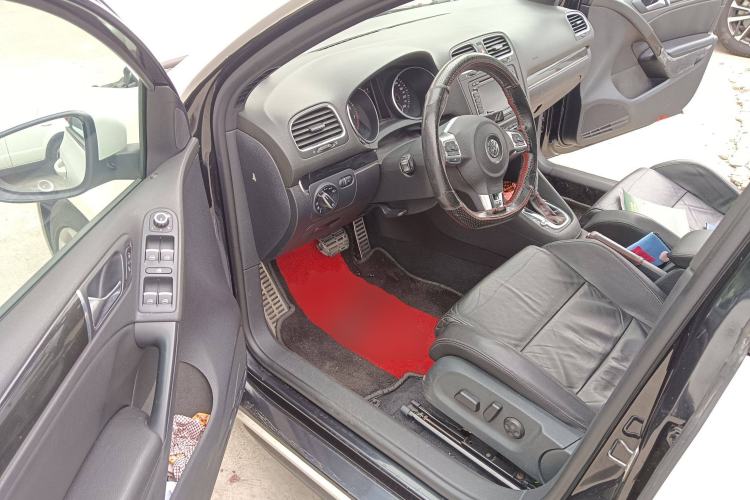 Used Volkswagen Golf GTI 2010 2.0 TSI GTI