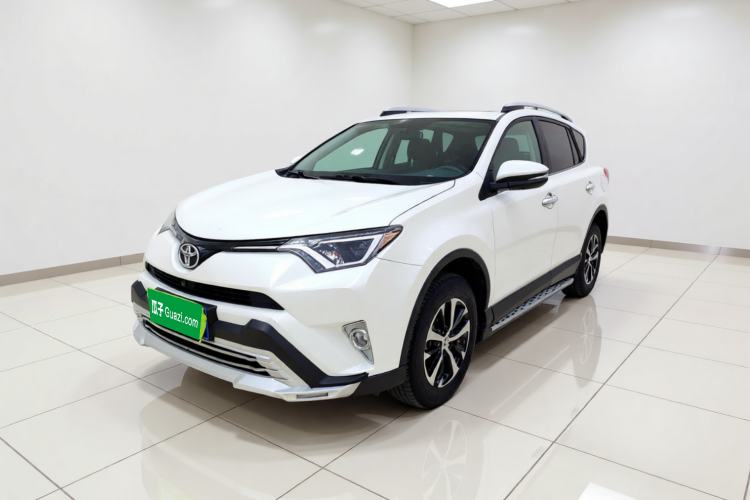 Used Toyota RAV4 2016 2.0L CVT Two-Wheel Drive Fashion Edition China V Standard Guazi used car, China used car export, Used car for sale, Used cars, Cheapest cars for sale