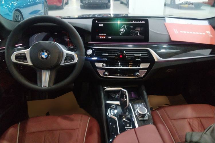 Used BMW 5 Series 2022 Restyled 525Li M Sport Package
