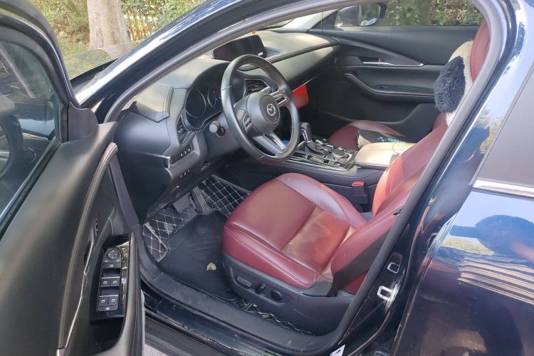 Used Mazda CX-30 2022 2.0L Automatic Jiayue Black Edition
