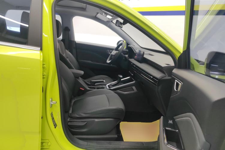 Used Wuling Alvez 2022 1.5L CVT Comfort Edition