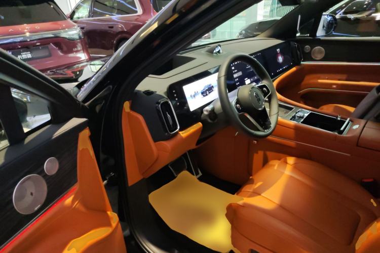 Used Hima AITO M9 2025 Extended-Range Ultra Version 52 kWh 6-Seater Driver Seat