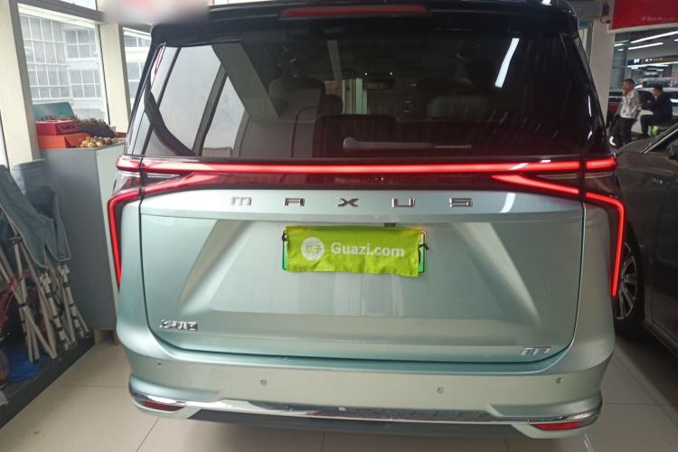 Used SAIC MAXUS Dajia 9 2024 Super Hybrid Ultra-Long Range Forest Edition 7-Seater Rear