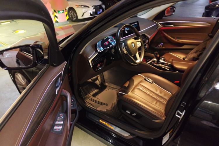 Used BMW 5 Series New Energy 2020 Mileage Upgrade Version 530Le Luxury Package
