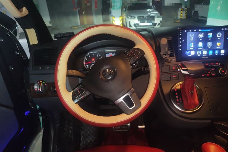 Used Volkswagen Multivan 2012 2.0 TSI Four-Wheel Drive Deluxe Edition
