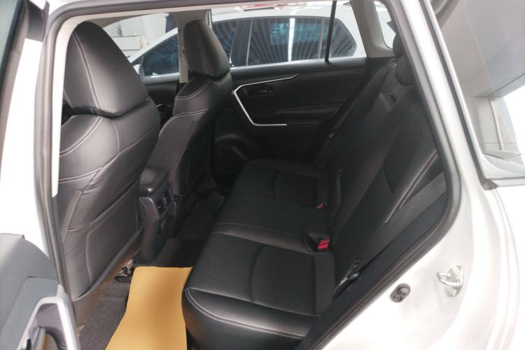 Used Toyota RAV4 2023 2.0L CVT Two-Wheel Drive Urban Edition