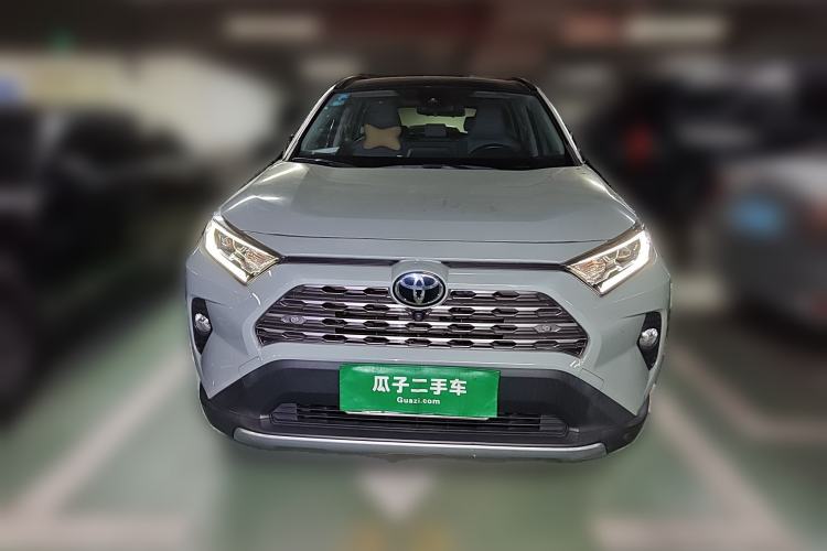 Used Toyota RAV4 2020 2.0L CVT Four-Wheel Drive Prestige Edition