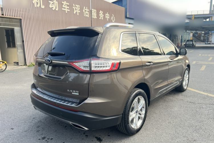 Used Ford Edge 2015 2.0T GTDi Two-Wheel-Drive High-Line Version