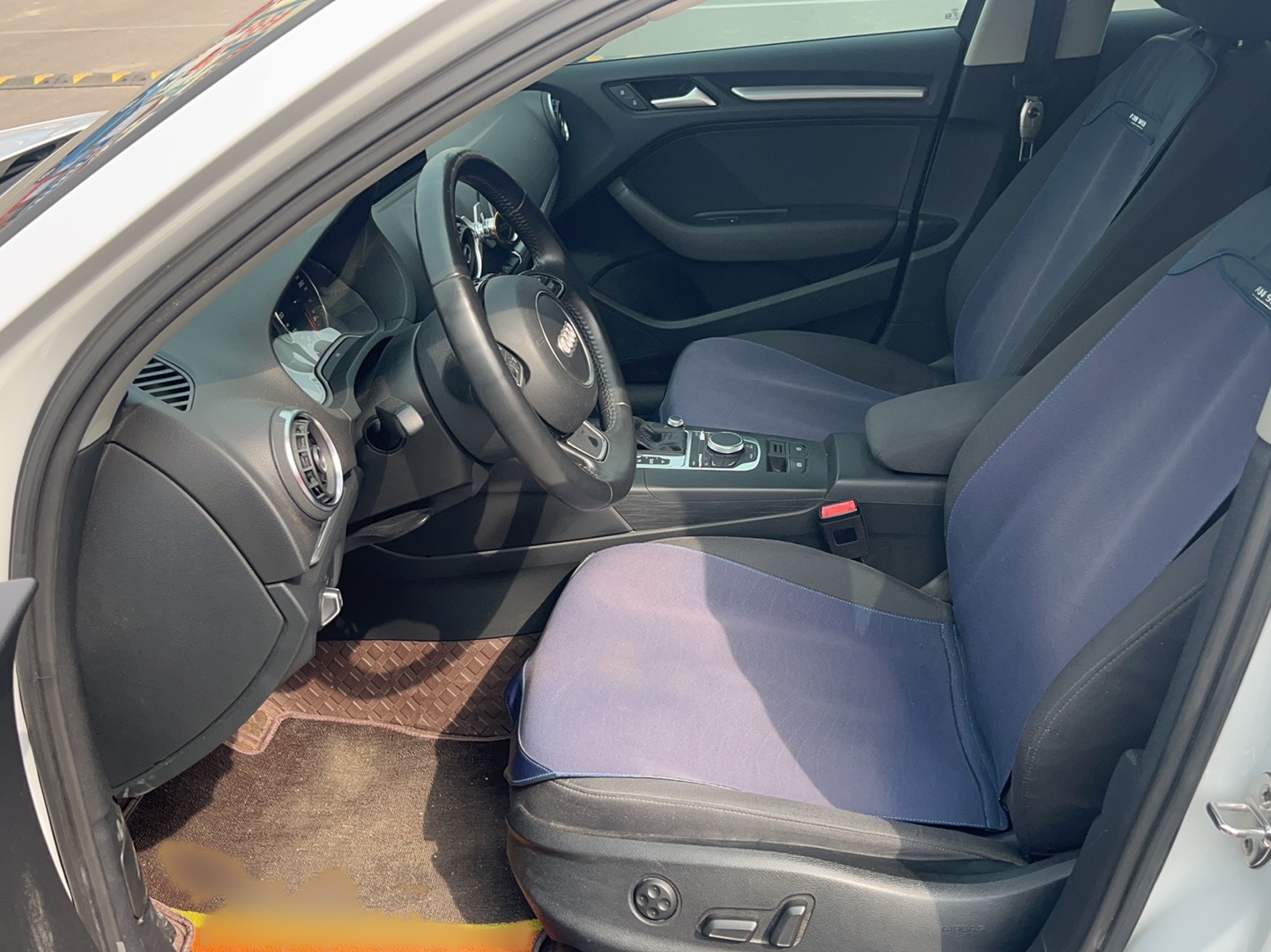 Avant de la voiture