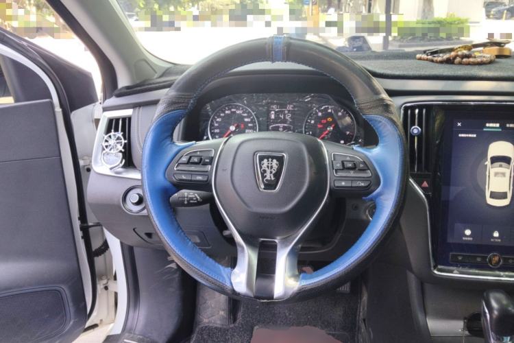 Used Roewe i6 2017 20T Automatic Internet Smart Edition
