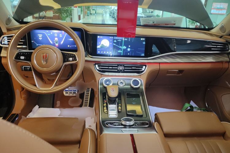 Used Hongqi H9 2023 2.0T Smart Connect Flagship Edition
