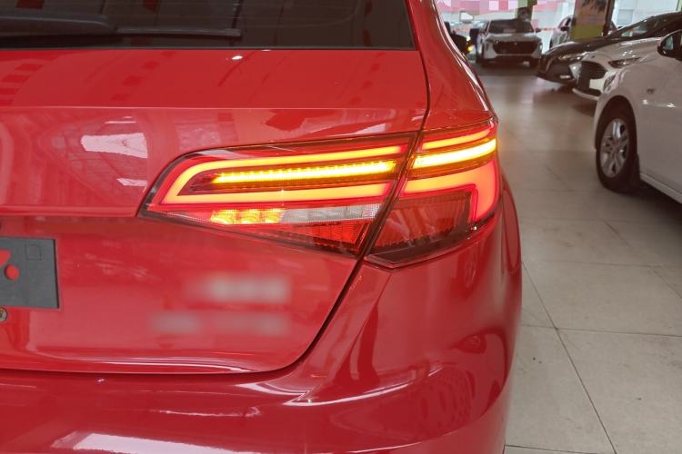 Used Audi A3 2019 Sportback 35 TFSI Fashion Edition China V