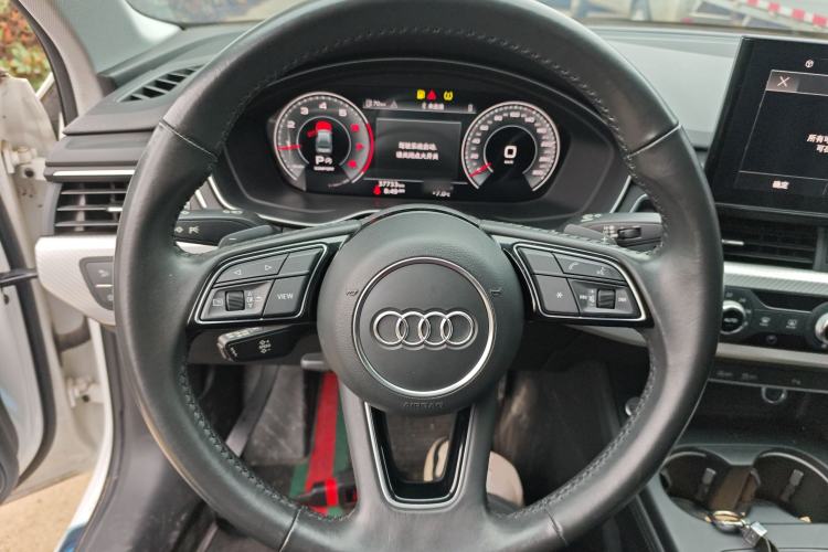 Used Audi A4L 2020 40 TFSI Fashionable and Elegant Model