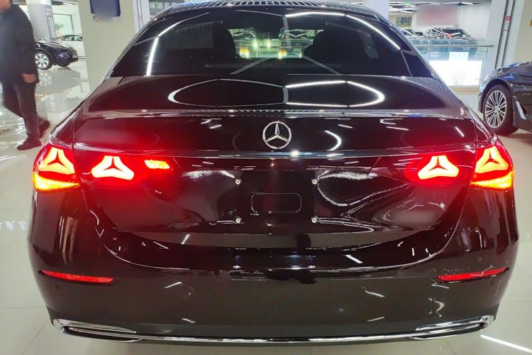 Used Mercedes-Benz E-Class 2024 Refresh E 300 L Stylish Edition