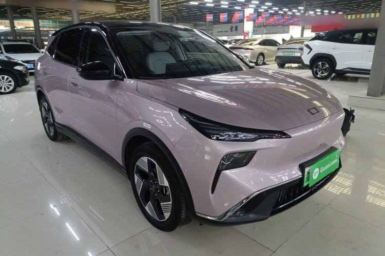 Used Bestune Yueyi 03 2025 565km Premium Edition Front Right 45 Deg