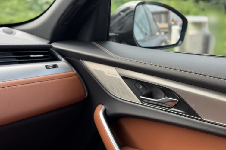 Used Jaguar F-PACE 2025 P250 R-Dynamic SE