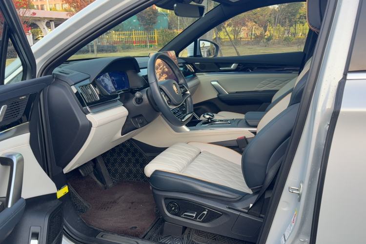 Used BYD Tang New Energy 2022 EV 635 km All-Wheel-Drive Flagship Model