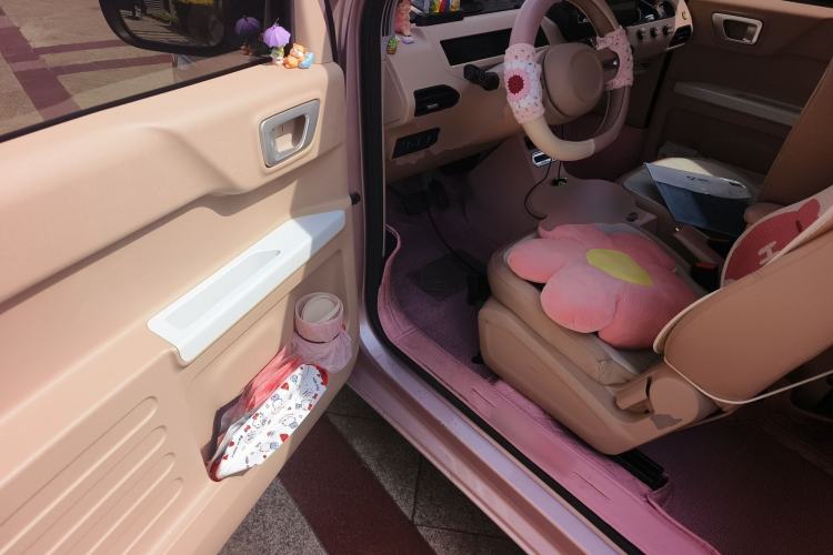 Used Geely Galaxy Panda 2023 Panda Mini 200km Endurance Bear