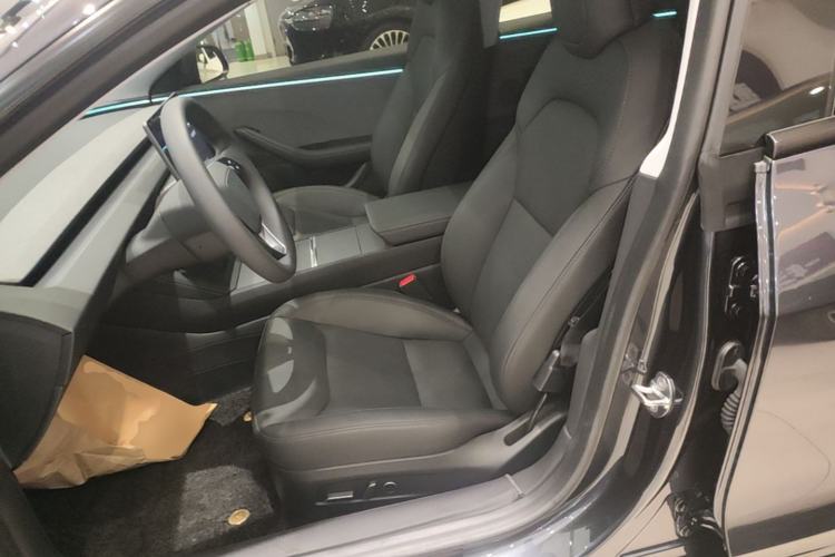 Used Tesla Model 3 2023 Rear-Wheel-Drive Version