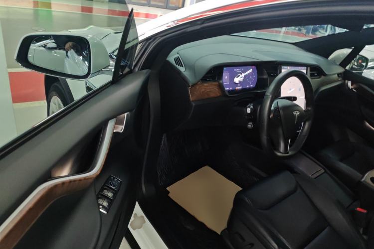 Used Tesla Model X 2020 Long-Range Upgrade Version
