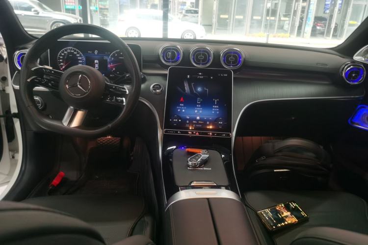 Used Mercedes-Benz C-Class 2024 Restyled C 200 L Sport Edition Center Console