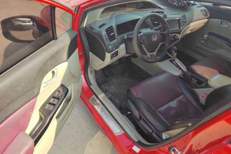 Used Honda Civic 2014 1.8L automatic comfort version