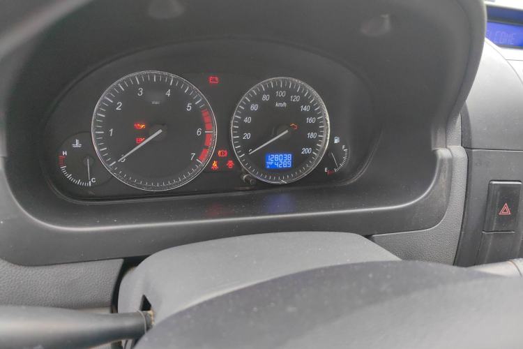 Used BAIC Weiwang M20 2014 1.5L Basic Version DAM15DL Instrument Cluster