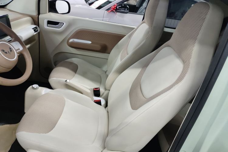 Used Wuling Hongguang MINIEV 2024 3rd Generation 215km Advanced Version
