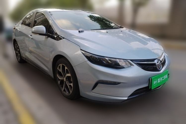 Used Buick VELITE 5 2017 Urban Extended-Range Model Front Right 45 Deg