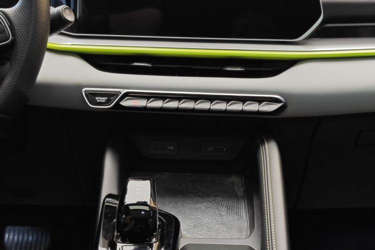 Used Geely Auto Coolray 2022 Bin Yue COOL 1.5TD DCT Ignite Edition