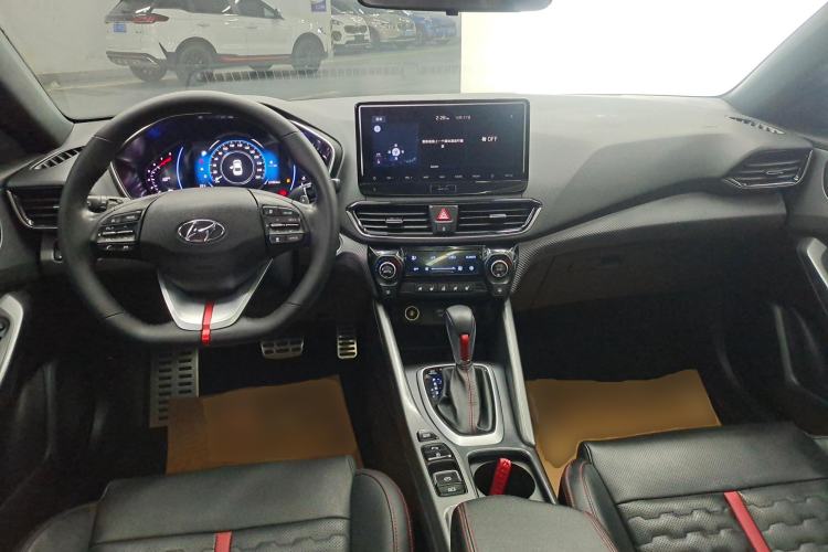 Used Hyundai Lafesta 2019 280TGDi Prestige Edition China VI Standard Center Console