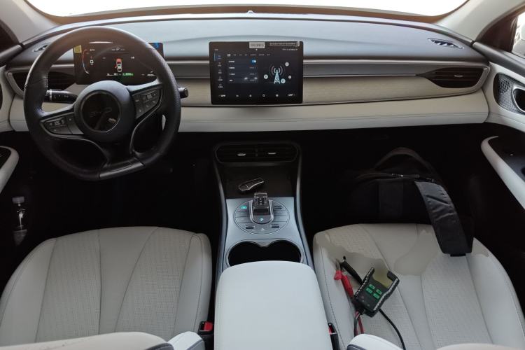 Used BYD Seal 05 DM-i 2025 DM-i Smart Drive 55KM Luxury Model Center Console