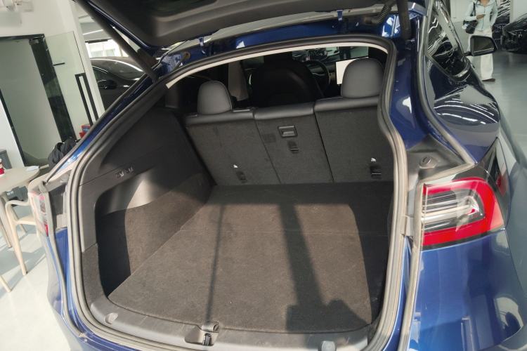 Used Tesla Model Y 2022 Rear-Wheel-Drive Version