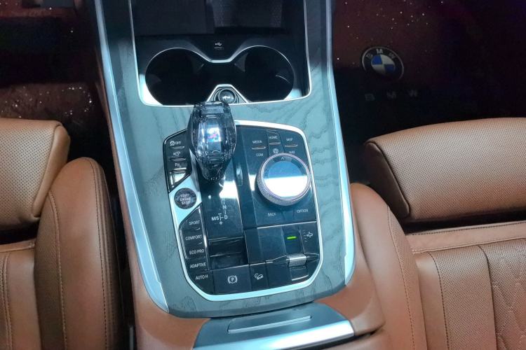 Used BMW X7 2021 xDrive40i Luxury M Sport Package
