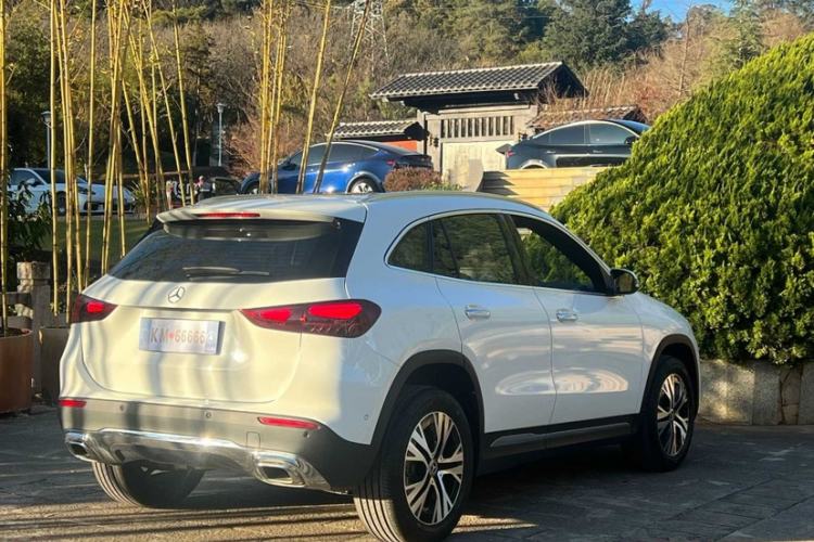 Used Mercedes-Benz GLA 2025 GLA 220
