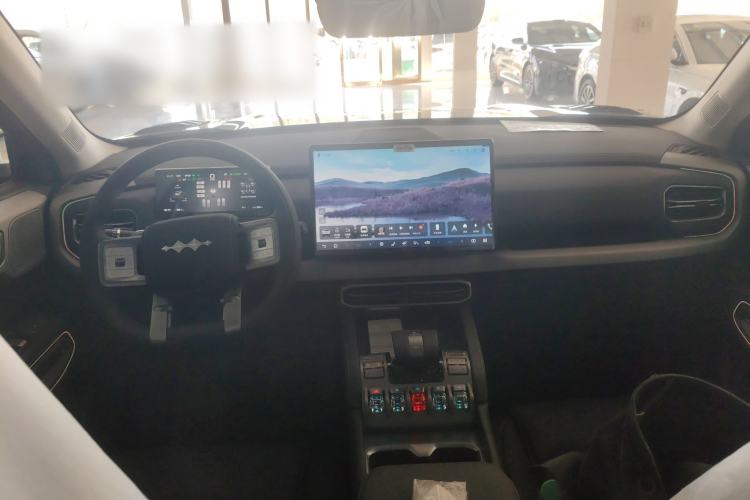 Used Formula Leopard Titanium 3 2025 501 km All-Wheel Drive Intelligent Driving Max Edition
