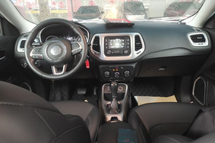 Used Jeep Compass 2017 200T Automatic Enjoyment Version