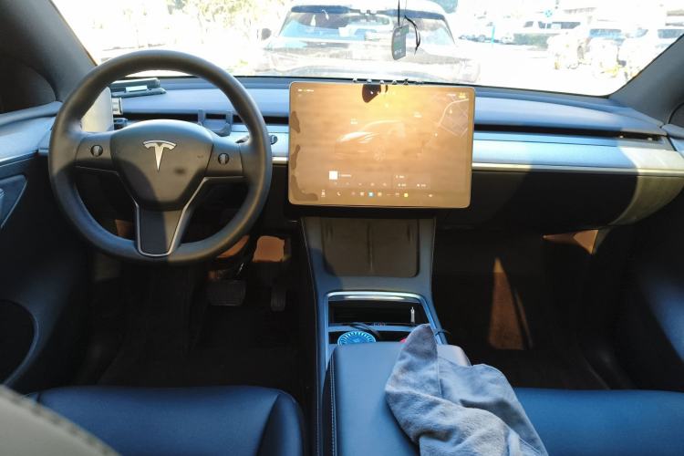 Used Tesla Model Y 2024 Rear-Wheel-Drive Version