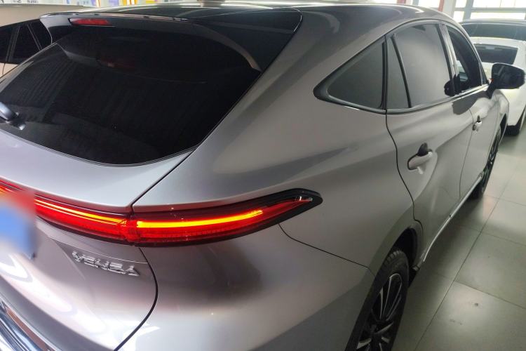 Used Toyota Venza 2023 2.0L CVT Two-Wheel Drive Prestige Version